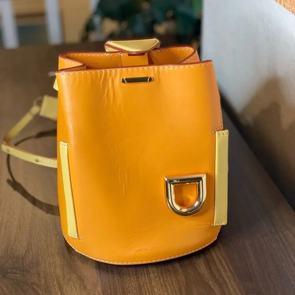 DANSE LENTE Leather Bucket Bag. London. - Picture 12 of 12